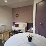 Les Penates De Loire Апартаменты *