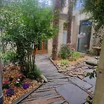 Les Penates De Loire Apartment *