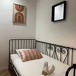 Les Penates De Loire Apartment