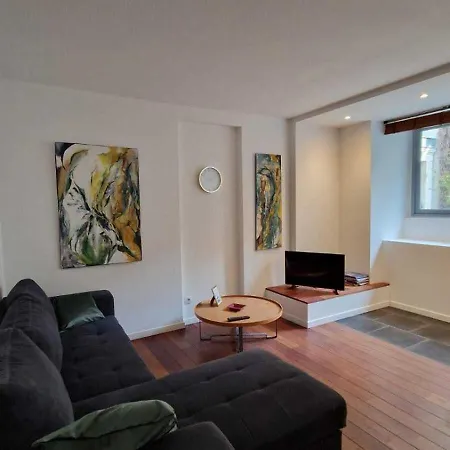 Les Penates De Loire Apartment