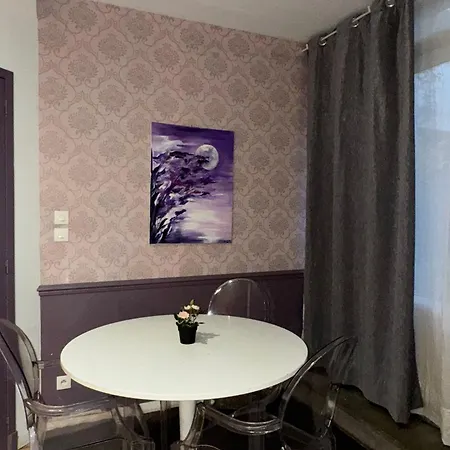 Les Penates De Loire