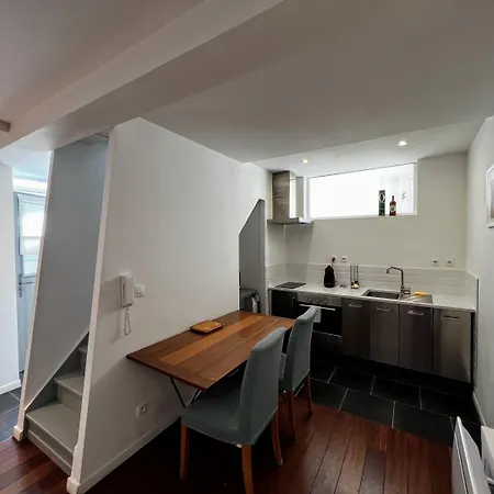 Les Penates De Loire Apartment *